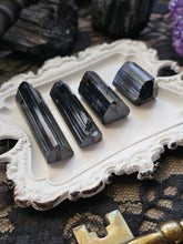 Load image into Gallery viewer, AAA Simple Black Tourmaline Pendants