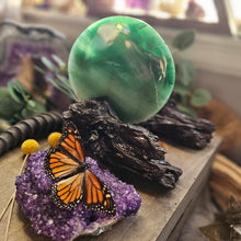 Load image into Gallery viewer, Aventurine Full Moon on Driftwood