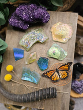 Load image into Gallery viewer, Ancient Roman Empire Glass Relics