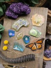 Load image into Gallery viewer, Ancient Roman Empire Glass Relics