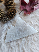 Load image into Gallery viewer, Agate Crystal Druzy Mountains