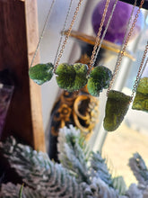 Load image into Gallery viewer, Genuine Moldavite Tektite Space Glass Pendant Necklace