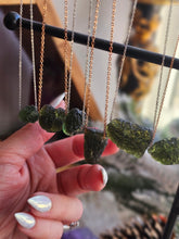 Load image into Gallery viewer, Genuine Moldavite Tektite Space Glass Pendant Necklace