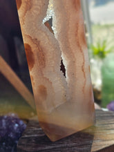 Load image into Gallery viewer, Polished Agate Druzy Crystal Tower