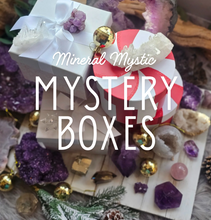Load image into Gallery viewer, Holiday Mystery Crystal Boxes