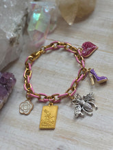 Load image into Gallery viewer, Bee You Diva Charm Bracelet
