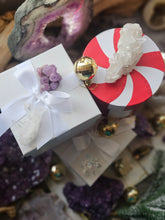Load image into Gallery viewer, Holiday Mystery Crystal Boxes