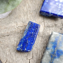 Load image into Gallery viewer, AAA Lapis Lazuli Pendant on Antique Copper