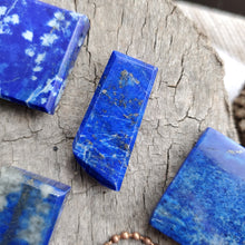 Load image into Gallery viewer, AAA Lapis Lazuli Pendant on Antique Copper