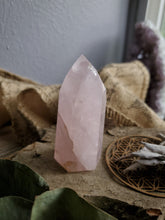 Load image into Gallery viewer, Natural Rose Quartz Towers