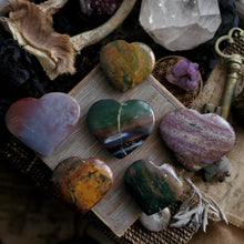Load image into Gallery viewer, AAA Bloodstone Palmstone Hearts