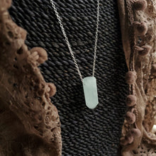 Load image into Gallery viewer, Natural Simple Aquamarine Necklace