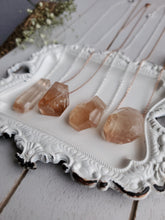 Load image into Gallery viewer, Dreamy AAA Simple Topaz Pendant