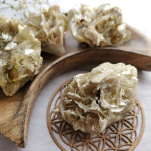 Load image into Gallery viewer, Raw Golden Mica Clusters