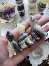 Load image into Gallery viewer, Zebra Onyx Crystal Gemstone Carved Cats