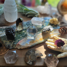 Load image into Gallery viewer, Custom Crystal Altar Set