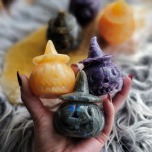 Load image into Gallery viewer, 2.5" Hand Carved Crystal Pumpkins