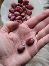 Load image into Gallery viewer, Rare Thulite Simple Pendant Gemstone Necklace