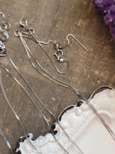 Load image into Gallery viewer, AAA Mini Amethyst Hexagon Pendant Necklace