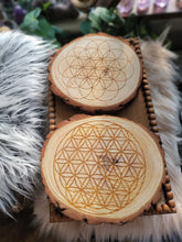 Load image into Gallery viewer, Natural Wooden Sacred Geometry Activation Crystal Grid