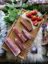 Load image into Gallery viewer, AAA Juicy Strawberry "Tanzberry" Quartz Towers