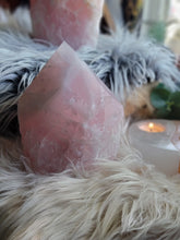 Load image into Gallery viewer, Natural Rose Quartz Crystal Lamp