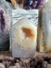 Load image into Gallery viewer, Polished Amethyst Druzy Crystal Towers