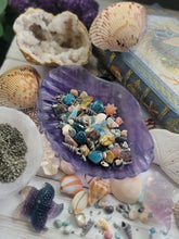 Load image into Gallery viewer, Clam Shell Crystal Decorative Bowls