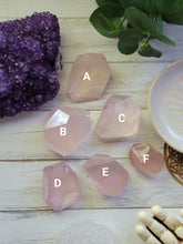 Load image into Gallery viewer, Genuine Mozambique Rose Quartz Free Forms