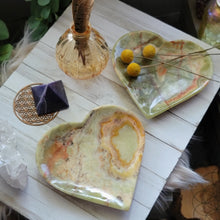 Load image into Gallery viewer, Green Onyx Heart Shaped Gemstone Dish
