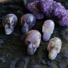 Load image into Gallery viewer, Natural Black/Purple Violet Flame Agate Gemstone Skulls