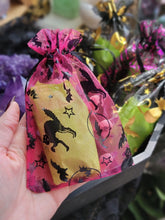 Load image into Gallery viewer, Halloween Crystal Mystery Treat Bags
