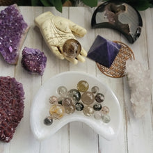 Load image into Gallery viewer, Natural Selenite Crescent Moon Bowl Dish