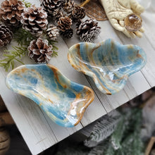 Load image into Gallery viewer, Aquatine Lemurian Calcite Gemstone Dish