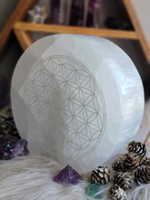 Load image into Gallery viewer, Selenite Satin Spar Sacred Geometry Crystal Lamp