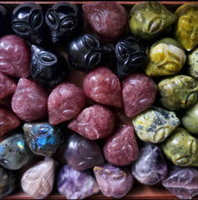 Load image into Gallery viewer, Cosmic Gemstone Crystal Aliens