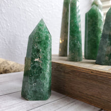 Load image into Gallery viewer, Green Scarlett Quartz Towers
