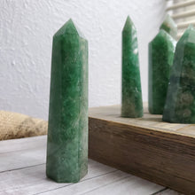 Load image into Gallery viewer, Green Scarlett Quartz Towers
