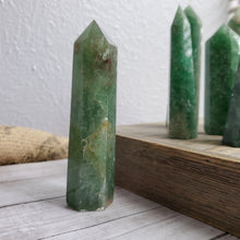 Load image into Gallery viewer, Green Scarlett Quartz Towers
