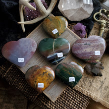 Load image into Gallery viewer, AAA Bloodstone Palmstone Hearts

