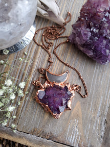 𝕄𝕐𝕊𝕋𝕀ℚ𝕌𝔼 ~ Amethyst Amulets