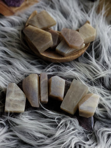 Natural Sunstone Moonstone Tumbled Free Forms