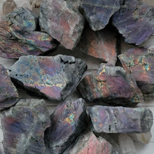 Load image into Gallery viewer, Raw Chunky &quot;Sunset&quot; Spectrolite Labradorite Gemstones

