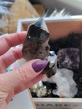 Load image into Gallery viewer, Smokin Love Antique Keepsake Raw Crystal Kit Cigar Box
