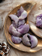 Load image into Gallery viewer, Mini Chevron Amethyst Moons
