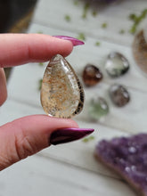 Load image into Gallery viewer, Natural Top Quality Lodolite Lens Shamanic Dream Quartz Pendants
