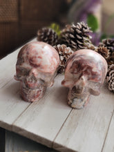 Load image into Gallery viewer, Strawberry Onyx Crystal Gemstone Skulls
